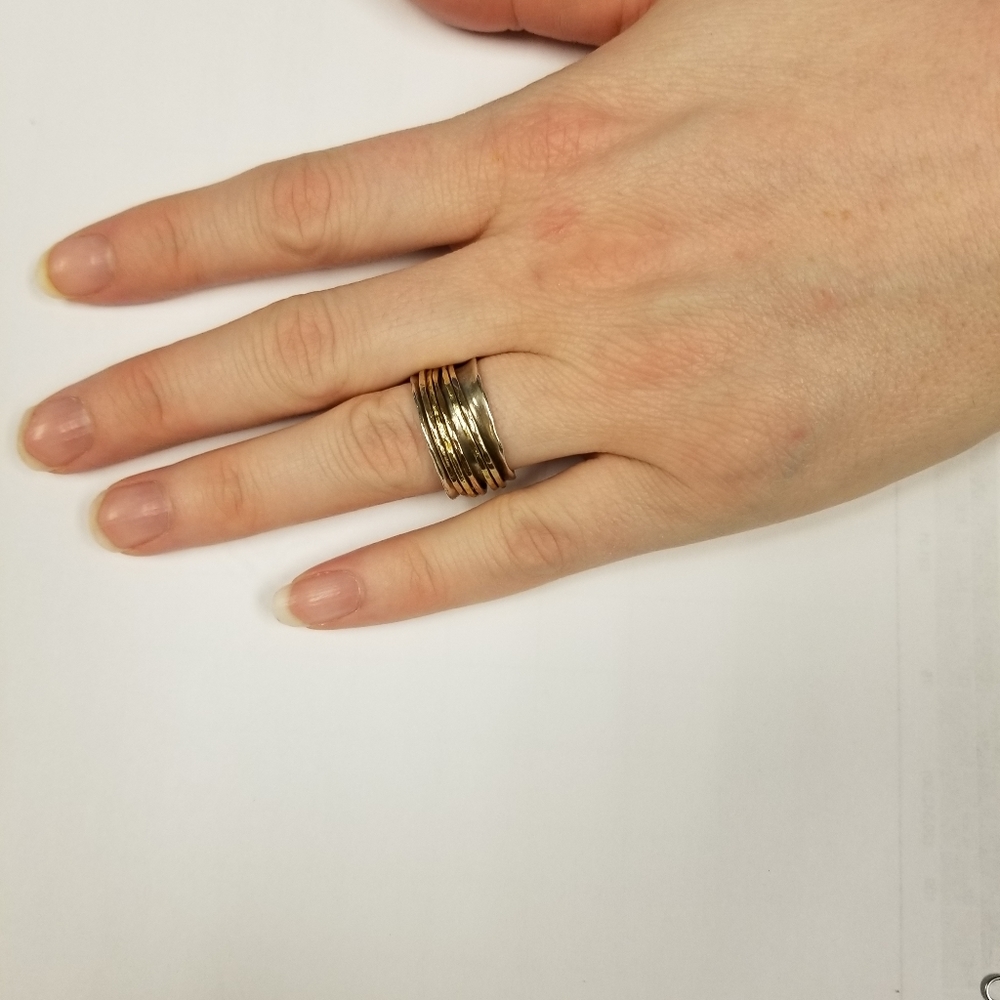 silver ring - Picture 2 of 3